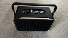 JBL Authentics 300