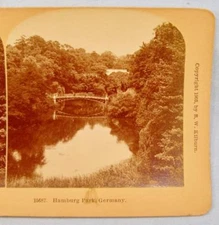 Stereoview B W Kilburn James M Davis 15687 Hamburg Park Germany Water Bridge (O)
