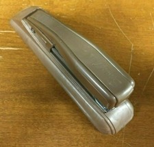 SWINGLINE STAPLER #77/ Vintage Made in USA 6" desk top Beige good condition
