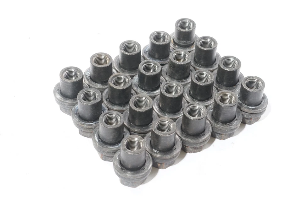 BMW 745I E65 2002-2008 JUEGO DE 20 PERNOS Foto 3 de 4