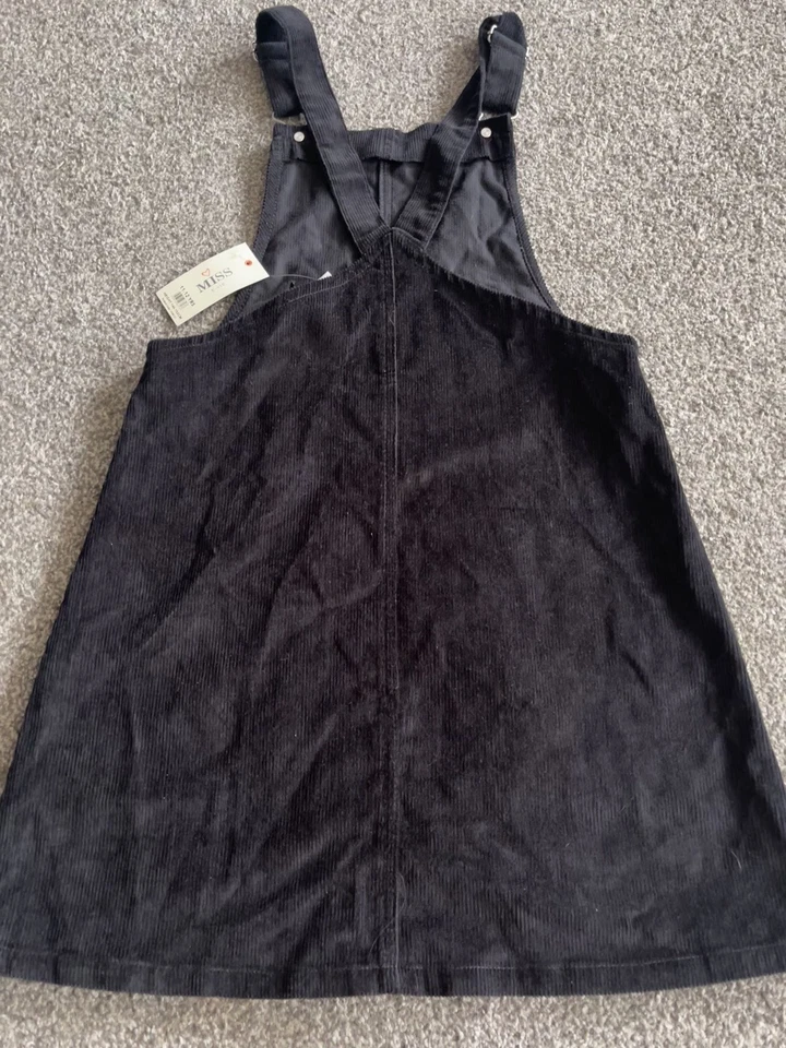 Girls black corduroy cotton 11-12 Dungaree Pinafore Dress pockets winter soft - Image 2 of 4