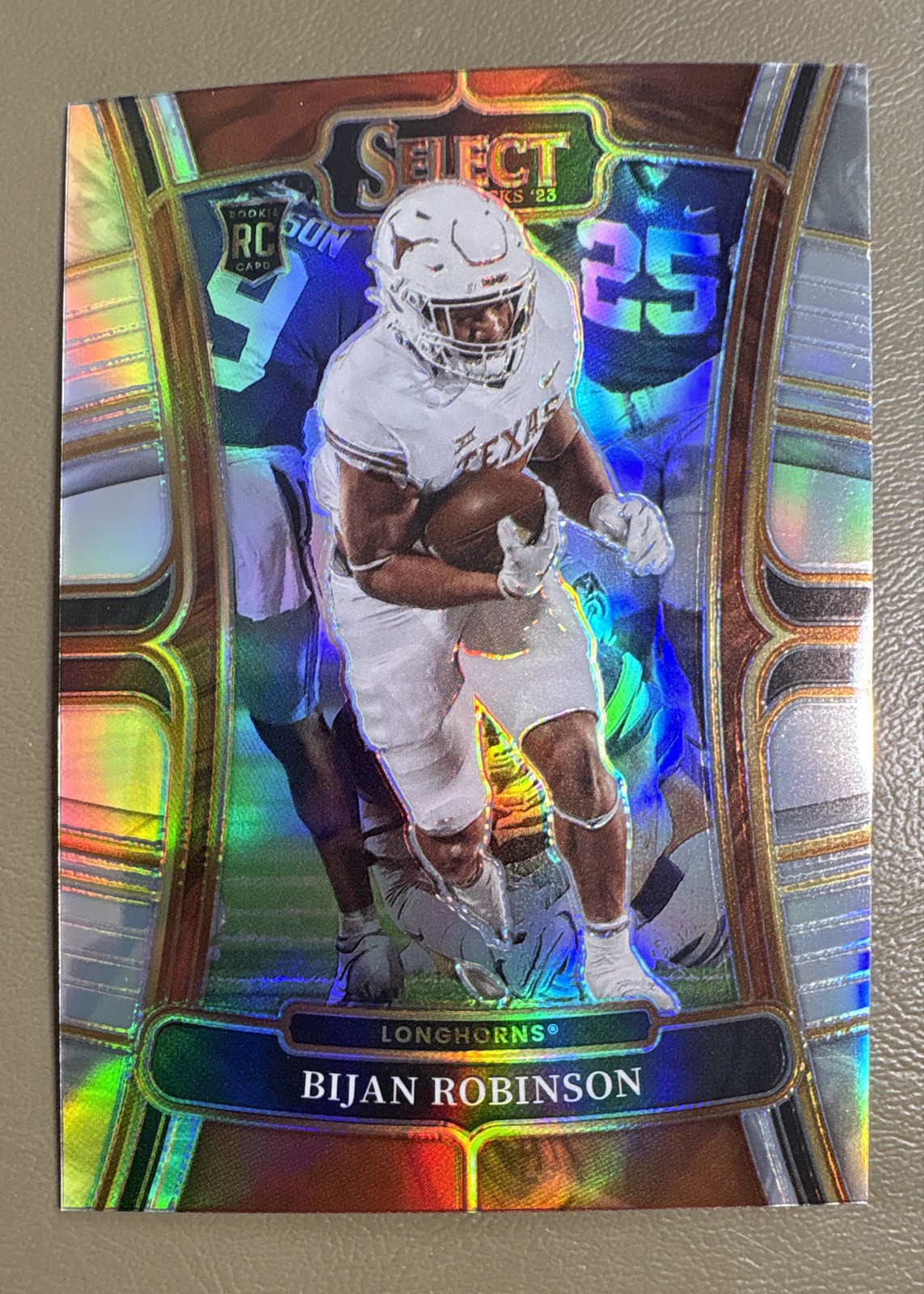 2023 Panini Select Draft Picks - Concourse Bijan Robinson #9 Silver Prizm (RC)