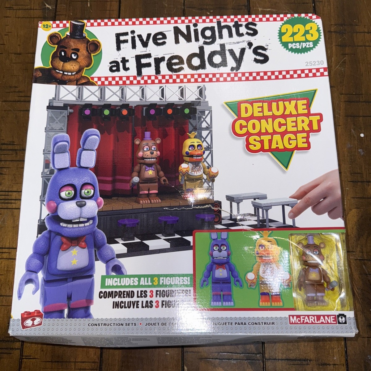 Deluxe Concert Stage Fnaf Mcfarlane FNAF Five Nights At Freddy's