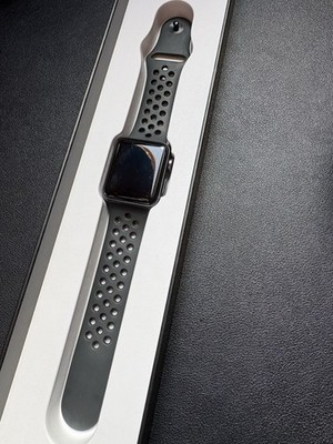 Apple Watch Serie 3 / 38mm Nike 