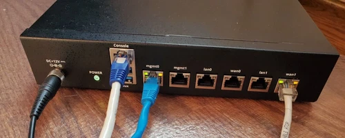 OPNsense, pfSense, Gigabit Firewall + Router + VPN, 16GB RAM, 120GB SSD, 6 Ports