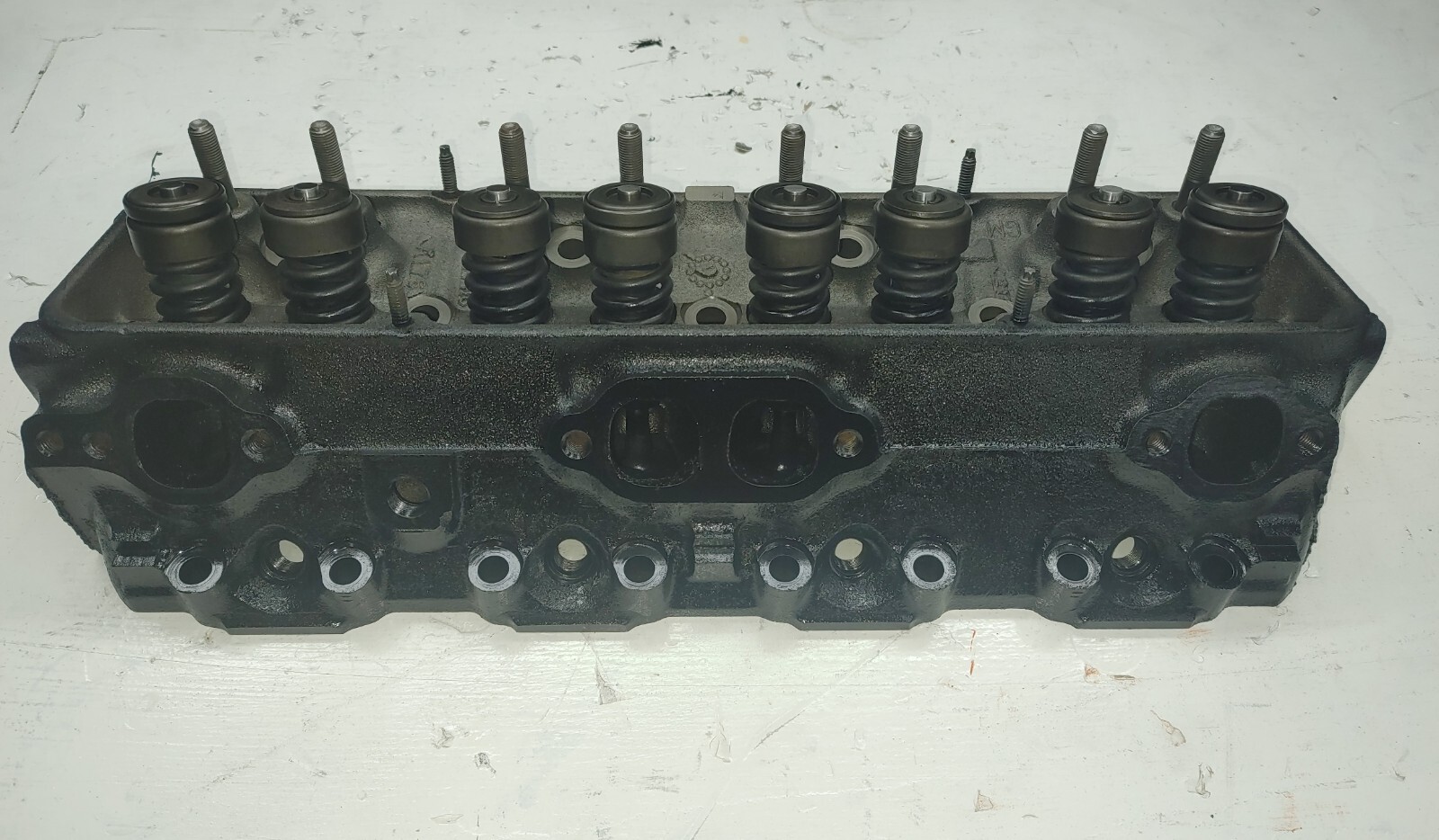 Chevy 305 Remanufactured Cylinder Head Cast 14014416 eBay