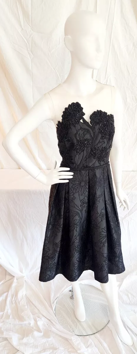 Carmen Marc Valvo BLACK COUTURE DRESS Beaded Lace Embroidered