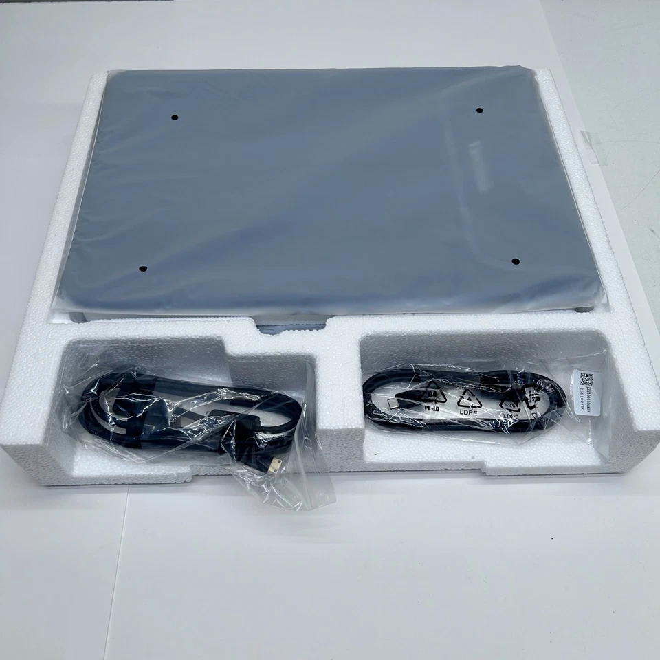 VA1655 15.6 Inch 1080p FHD IPS Portable Monitor with Built-in Stand, 60W USB ... - Image 2 of 4