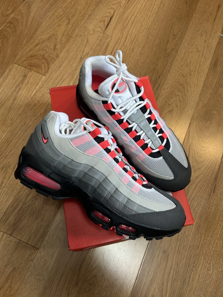 Preços baixos em Nike Air Max 95 Solar Red | eBay
