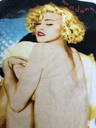 Madonna The Celebration World Tour 23-24 Boy Toy blond Ambit Vintage vintage concert t-shirt, vintage, single stitch, B+ condition