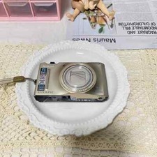 Nikon COOLPIX S8100 Gold 12.1MP 10x optical Zoom CMOS Compact Digital Camera