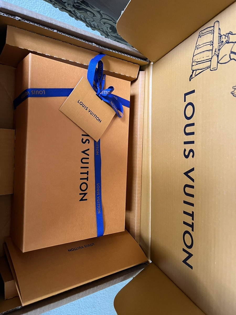 NIB Louis Vuitton By The Pool Kirigami Pouchette Pouch