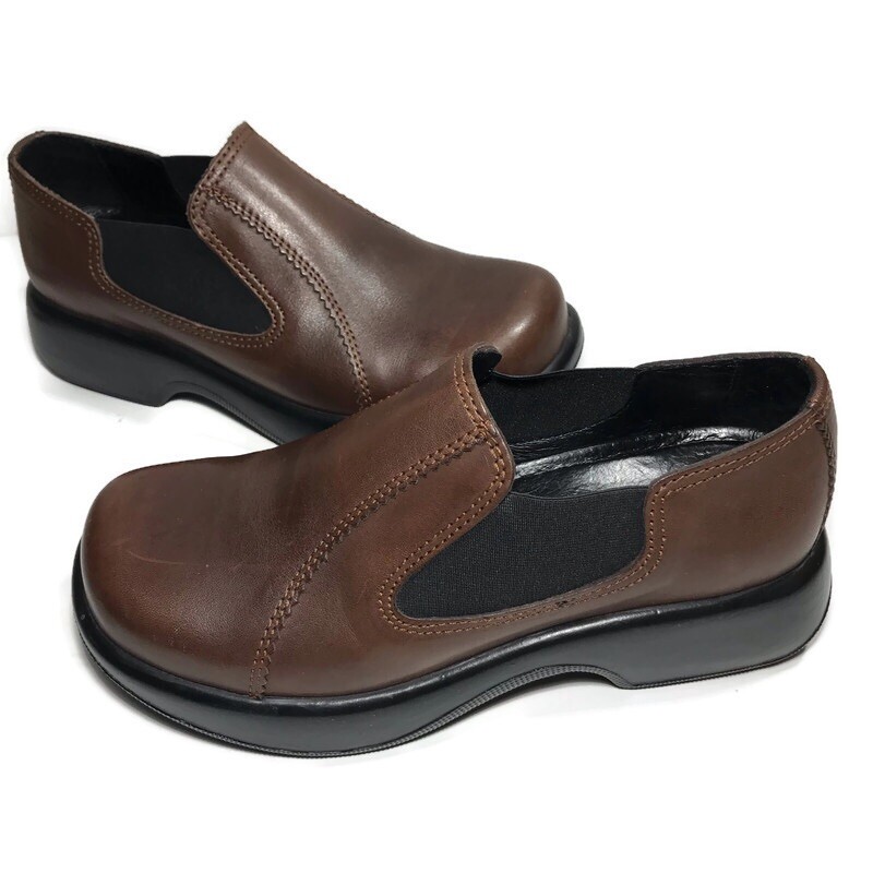 women's size 37 shoe to us