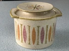 Red Wing Dinnerware Pepe Bean Pot with Lid Mint Condition