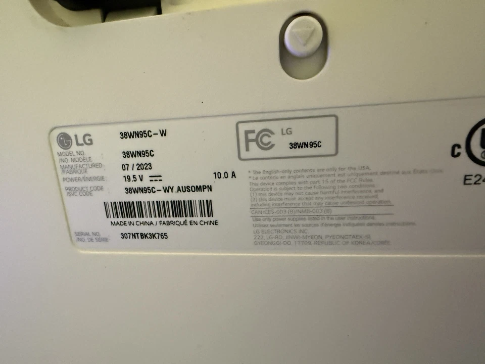 LG UltraWide 38WN95C-W 38" QHD+ IPS LED Curved Monitor - White - Image 4 of 4