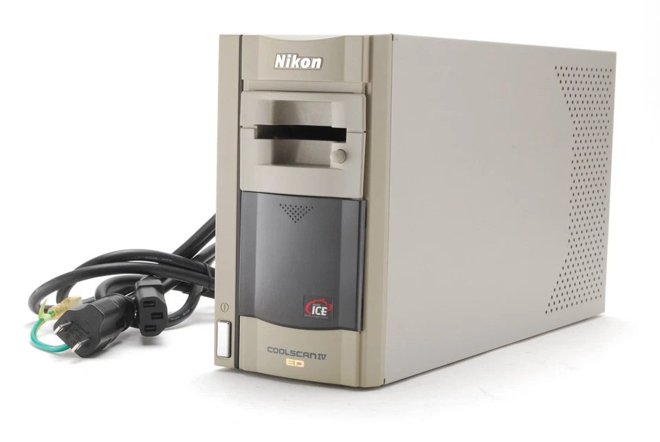 [Near MINT]NIKON Coolscan IV ED LS-40 ED 35mm Film Scanner w/MA-20 From Japan - Image 2 of 4