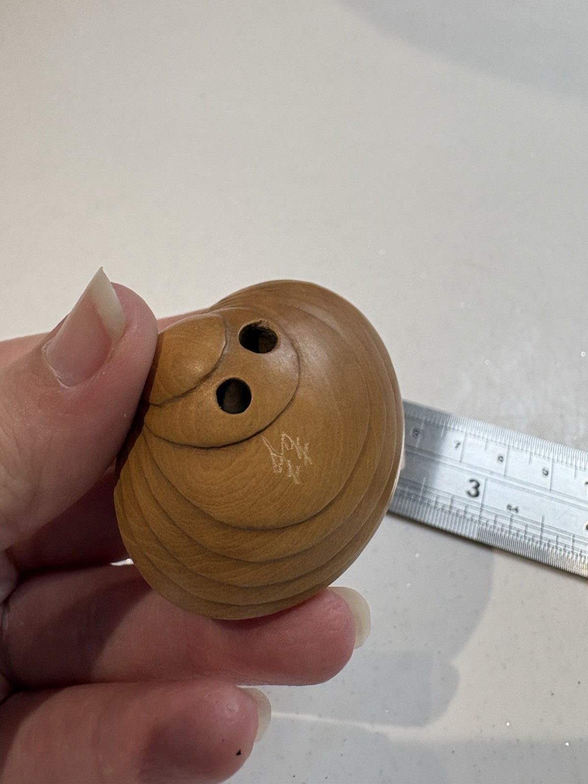 Vintage Carved Wooden Netsuke Frog Toad Animal Japanese Style Figurine Signed image 2