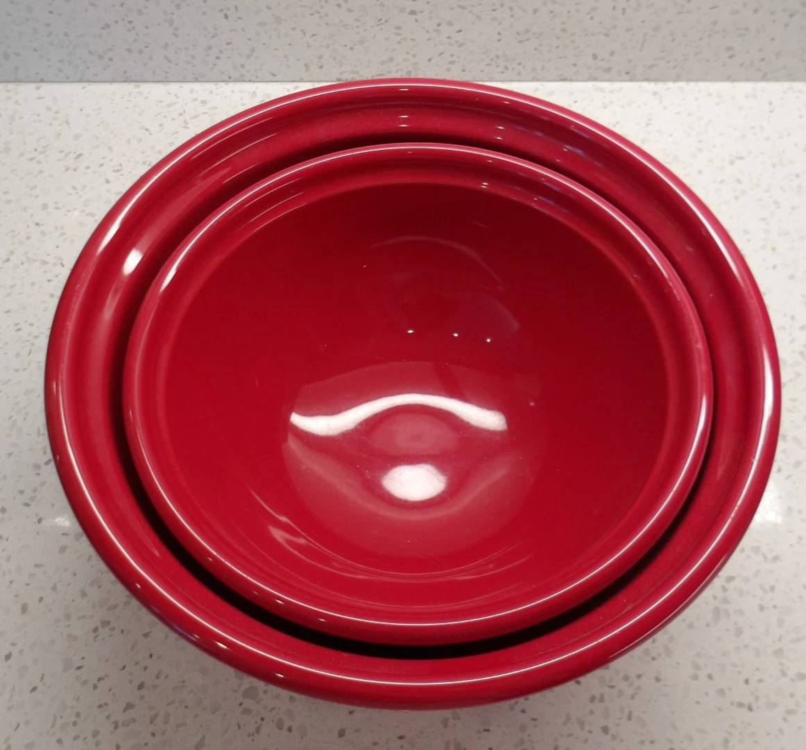 Emile Henry Set of 2 Red Mixing Bowls Ceramic Made in France 34-20 & 34-24
Opens in a new window or