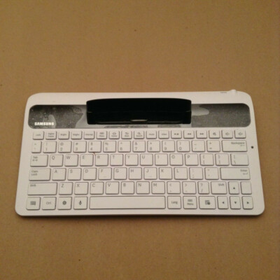 Samsung ECR-K10AWEGSTA Wired Keyboard