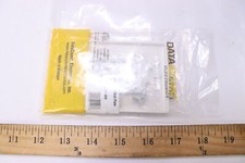 DataComm Electronics Brush Plate White 45-0018-WH