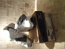 CHAUSSURES GOLF MIZUNO LIGHT STYLE 031 BLANC