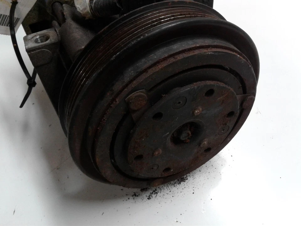 Compresor de aire acondicionado usado se adapta a: Ford Ranger 4-140 1999 2,3 grado A Foto 2 de 4
