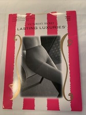Victoria's Secret Lasting Luxuries Size Large Control-top Pantyhose Cream