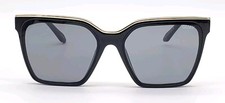 Quay Level Up Black Square 60x16 148 Sunglasses
