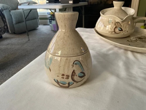 Red Wing Bob White Sugar Bowl with Lid