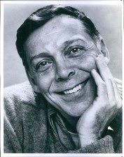 1991 Director Of Paul Taylor Dance Company Leading Troupe Dancers 8X10 Photo