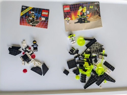 Vintage LEGO Space Blacktron 1875 6878 100% complete with instructions