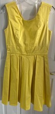 Calvin Klein sleeveless dress size 6 yellow full skirt zipper back cotton