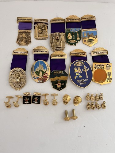 Royal Order of Jesters Collection 10 Emaille Bandnadeln Manschettenknöpfe Anstecknadeln