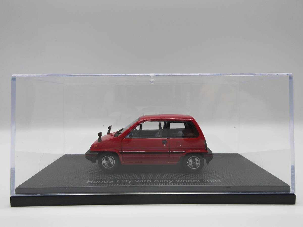 お歳暮・冬ギフト特集 2024 人気ランキング 1:43 Ebbro Honda City with alloy wheel 1981 minicar red 乗用車