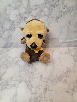 The Petting Zoo Otter Plush 1994 Brown Vintage Stuffed 9'' Toy detached star