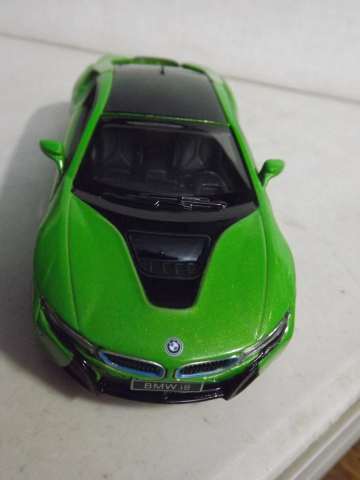 Kinsmart Green BMW i18  1/36 Scale - Image 2 of 4