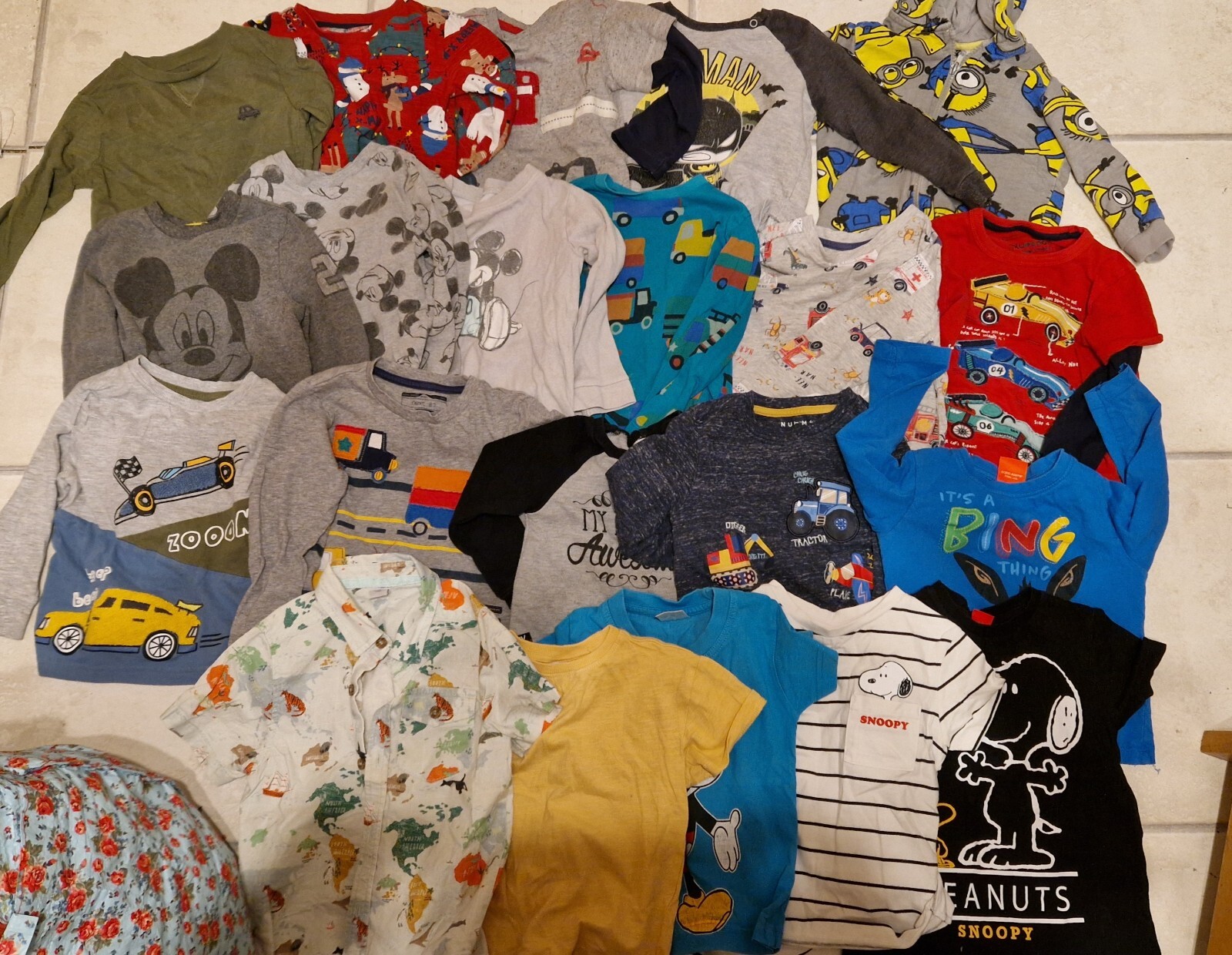 Boys clothes bundle 23 Years Joblot Jumpers Tshirts Short Long Sleeved