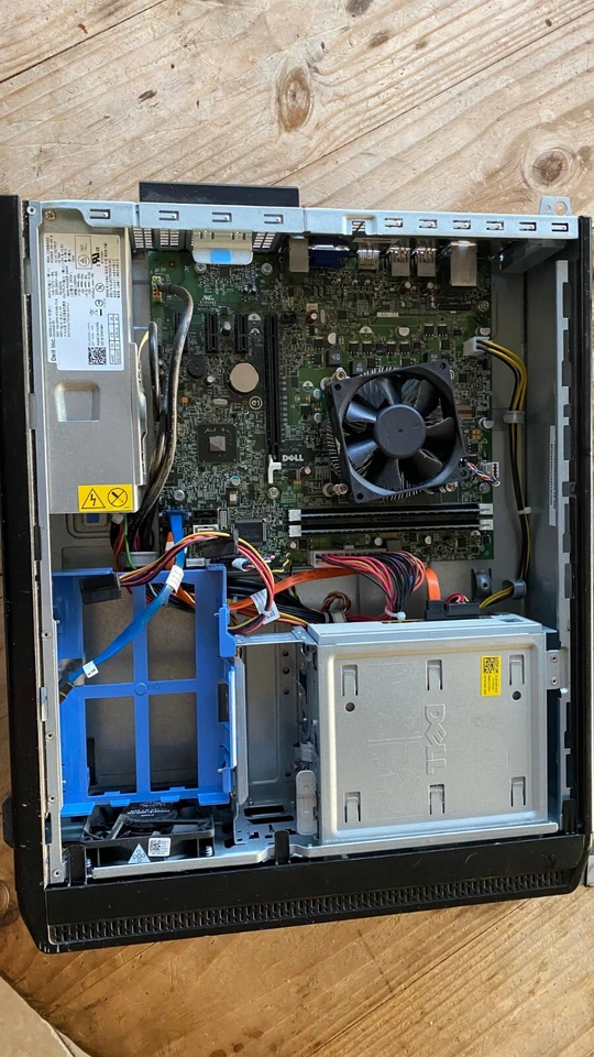 Dell vostro 260s Intel core i3 4GB RAM NO HDD NO OS - Image 4 of 4