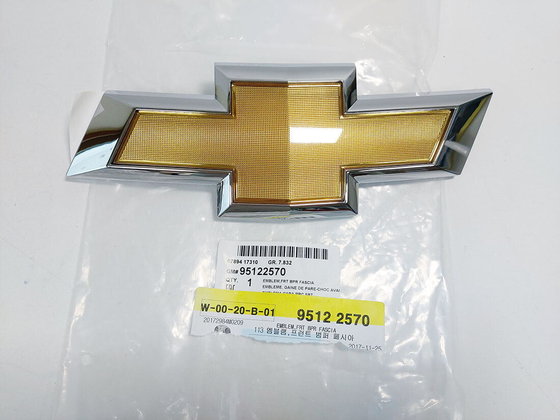 Chevrolet Cruze 2013-14 Grill Emblem 95122570 Original for sale