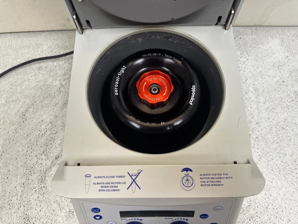 Eppendorf 5424 台式离心机 带 FA-45-24-11 转子,14680 RPM,230V — 第 4/4 张图片