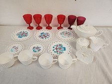 VTG PLASTIC KITCHEN PLAY DISHES HOBNAIL LATTICE PLATES CUP TEAPOT RED GOBLETS