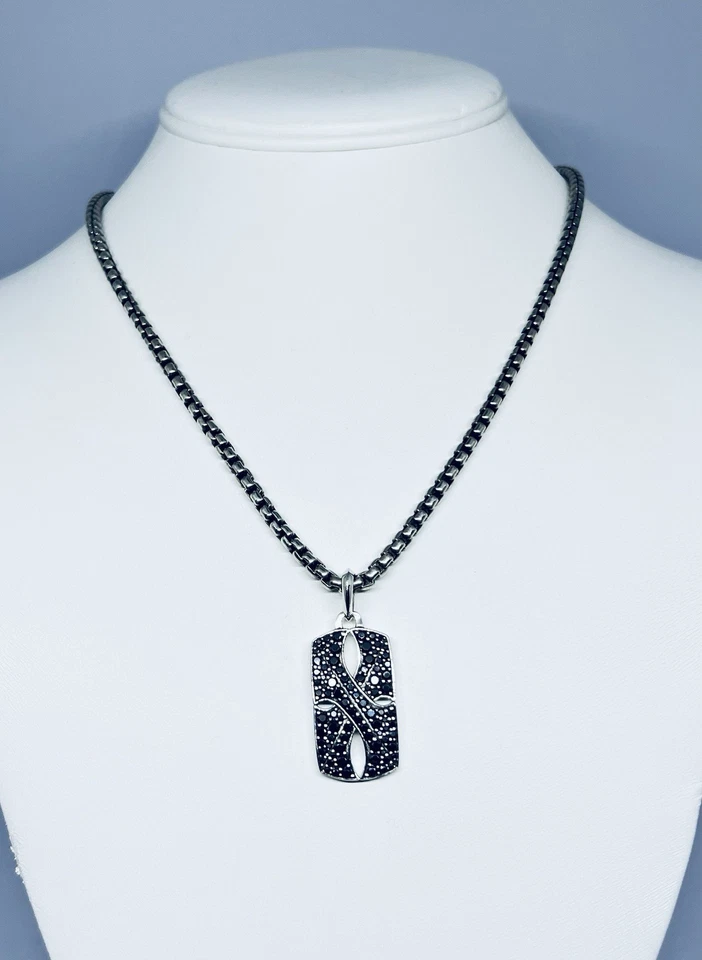 Amuleto con etiqueta de armería de plata esterlina David Yurman con pav de diamantes negros G2U Foto 2 de 4