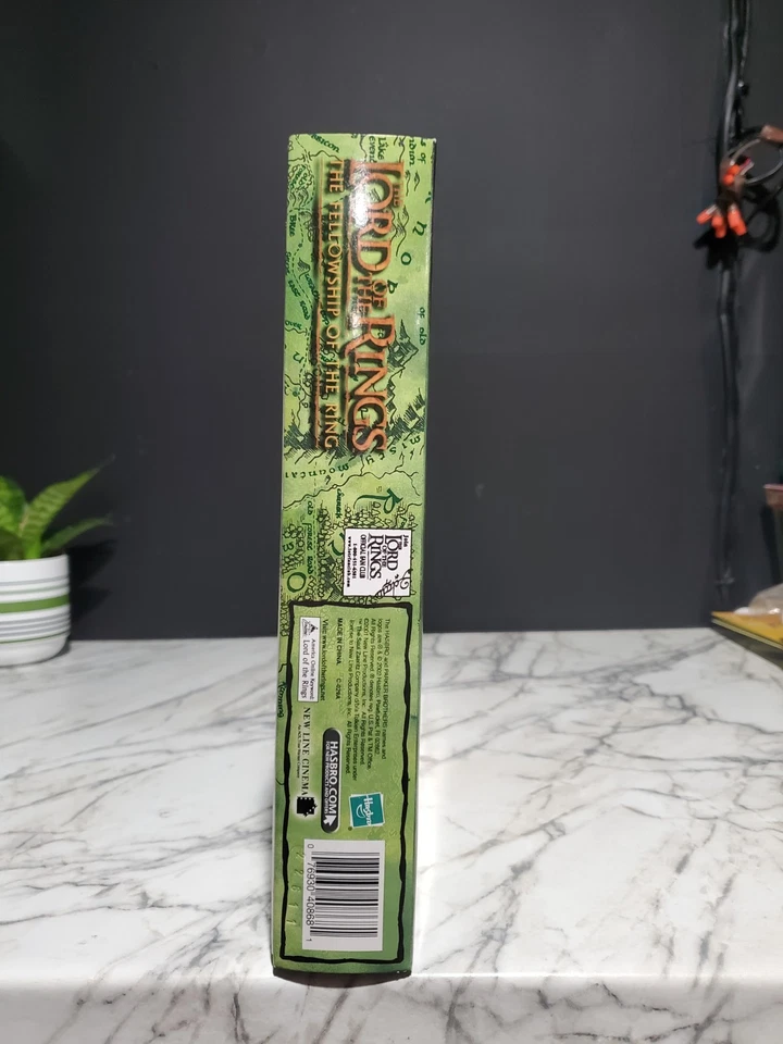 THE LORD OF THE RINGS THE FELLOWSHIP OF THE RING 2002 CHESS SET BRAND NEW MISB - Image 4 of 4