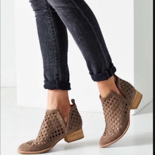 Jeffrey Campbell Shoes | Jeffrey Campbell TAGGART Taupe Suede Ankle Booties