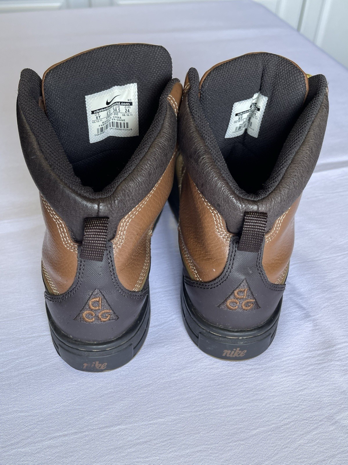 SAOLA Stivali Nike ACG Woodside 2 Duck taglia 6 anni marrone nero 525393 770