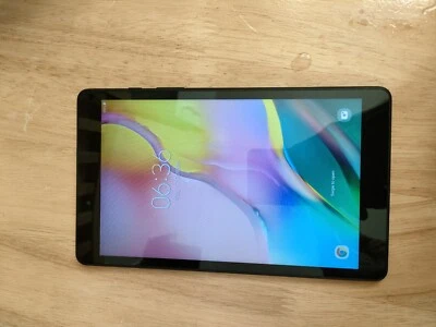 Samsung Galaxy Tab A SM-T515 32GB, Wi-Fi, 10.5 in - Black - Boxed - VODAFONE