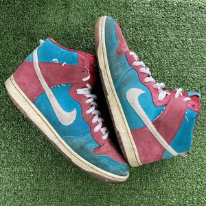 bloody gums nike sb