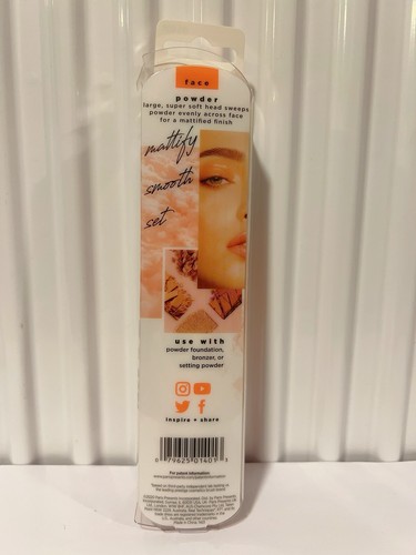 Real Techniques Powder Brush 201 NEW - 第 2/2 張圖片