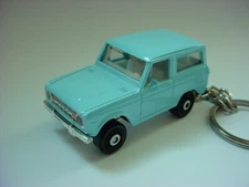 HOT 3D FORD BRONCO CUSTOM KEYCHAIN key keyring ornament BLING 1/64 Matchbox
