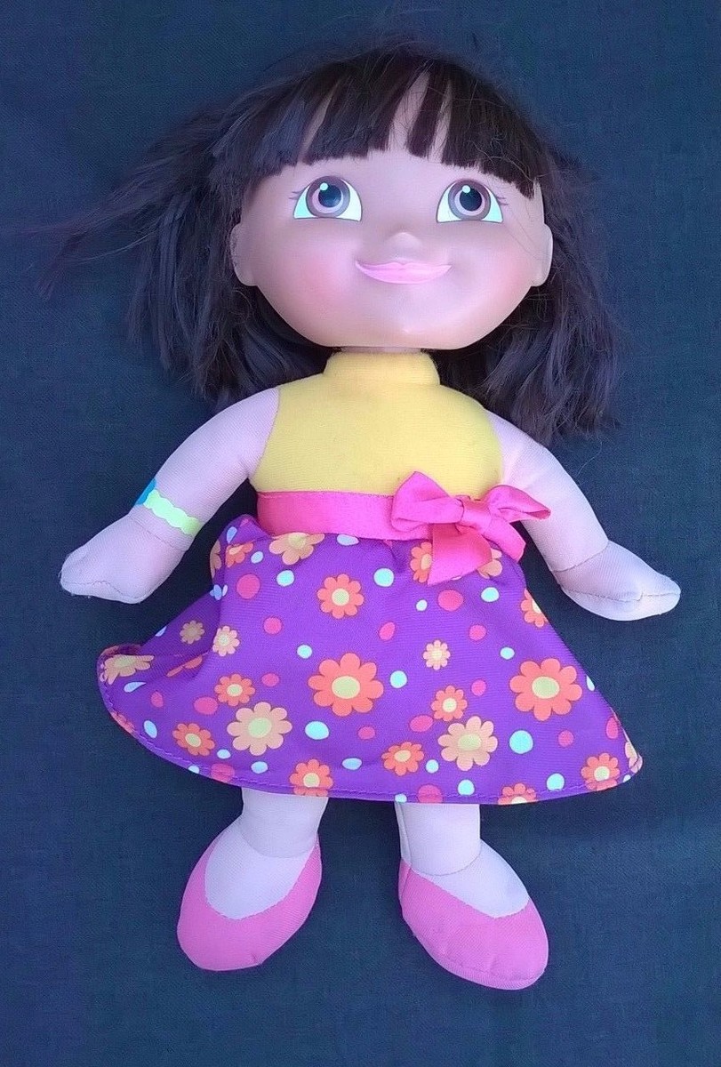 DORA DOLL The Explorer Fisher Price HAPPY BIRTHDAY Sings Talks 14